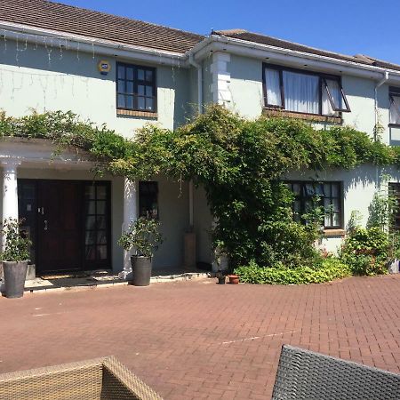 Parc Lodge Guesthouse Bridgend  Εξωτερικό φωτογραφία